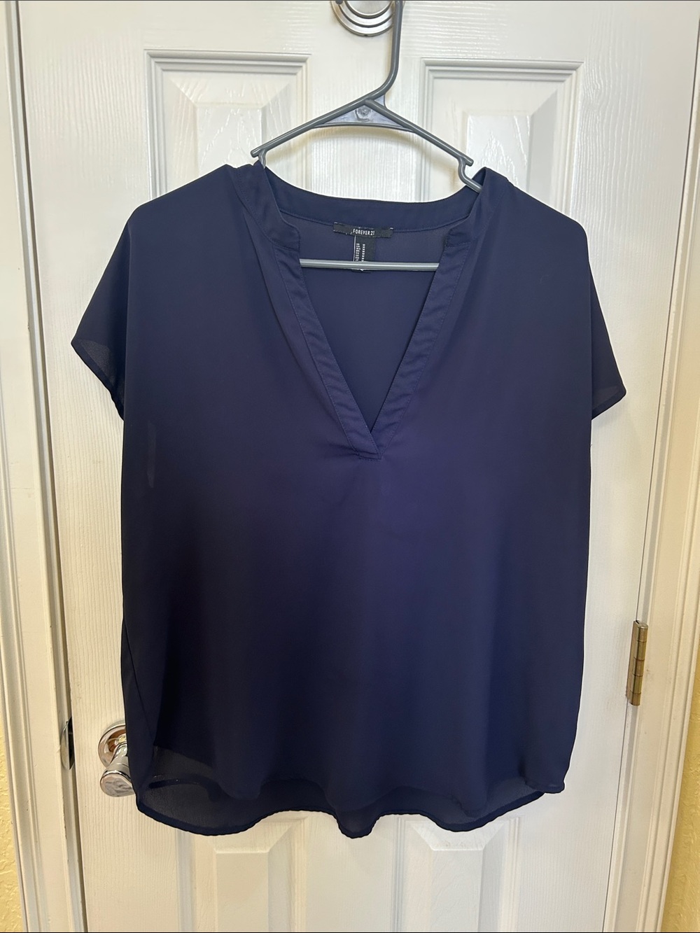 Forever 21 Dark Navy V-Neck Short Sleeve Blouse